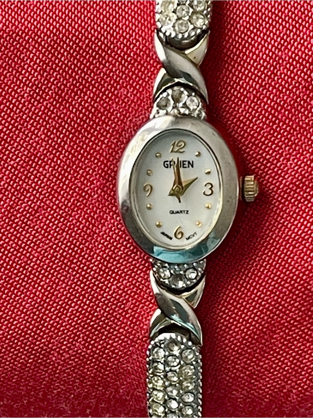 Gruen Vintage 80s Watch Crystal Bracelet NewBatteryWorking MOP Gold Hands GR8702